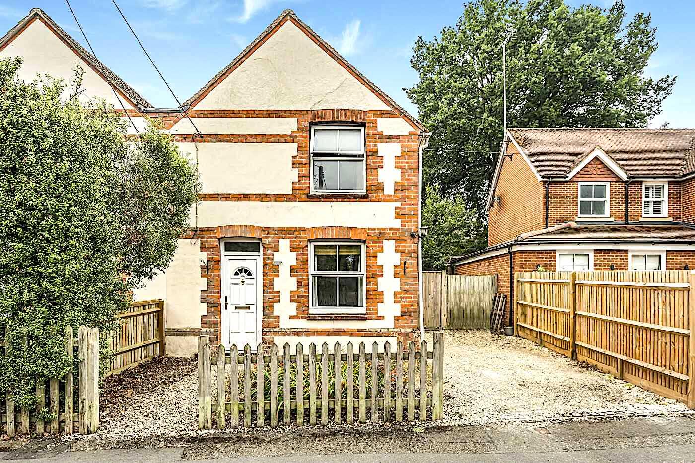 Shiplake Bottom, Peppard Common, Henley-On-Thames